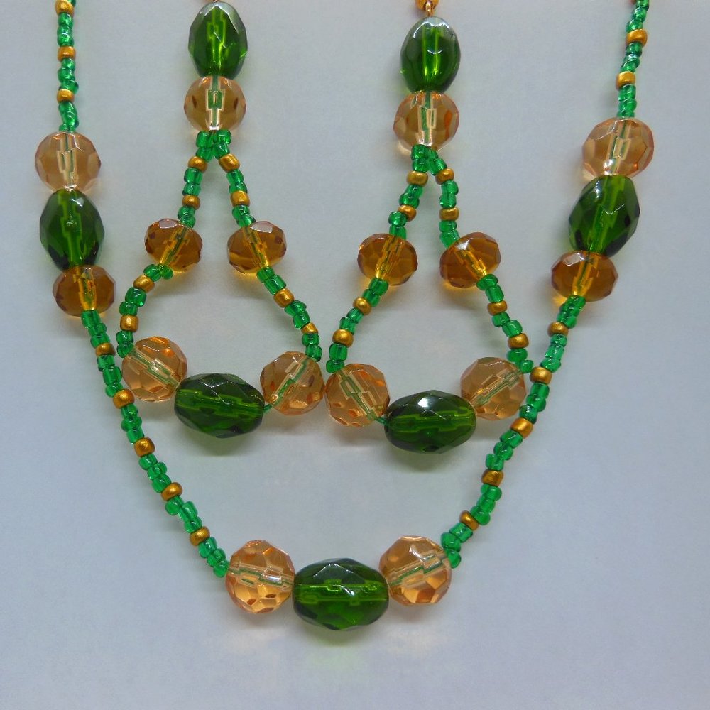 Handmade Earrings & Necklace - Holiday Design